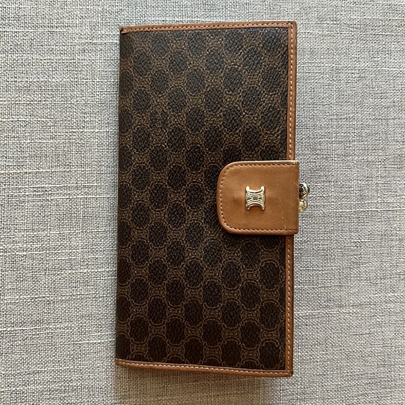 Celine Kisslock Long Wallet - Picture 1 of 12